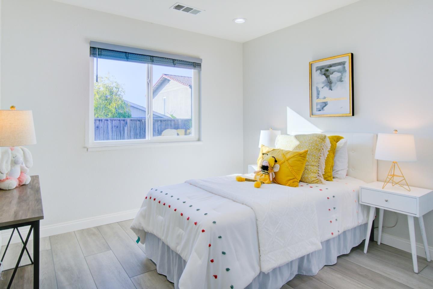 Detail Gallery Image 19 of 27 For 4399 Pitch Pine Ct, San Jose,  CA 95136 - 4 Beds | 2 Baths