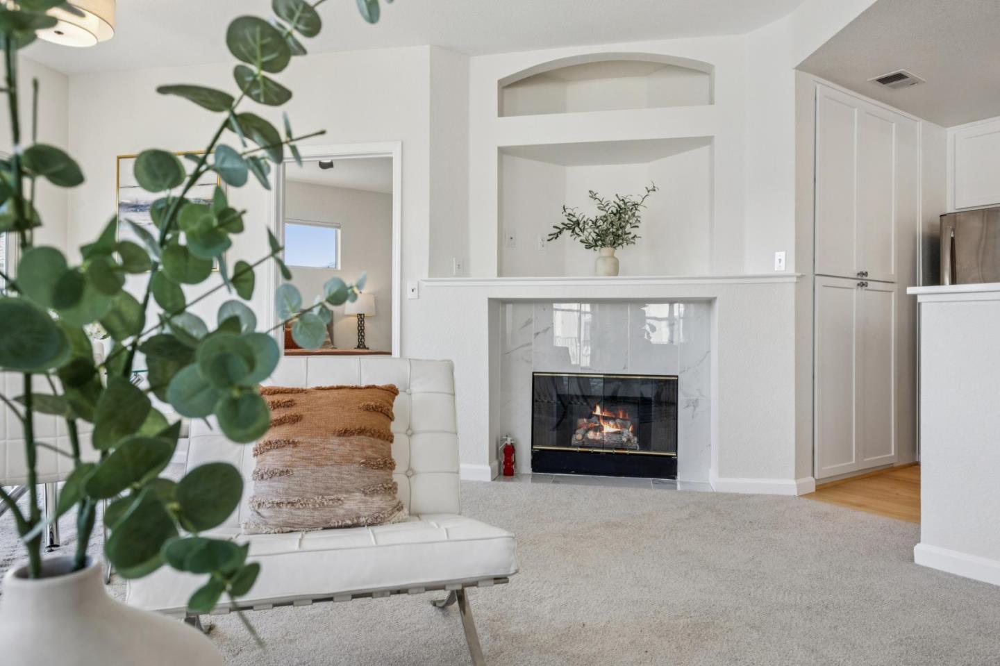 Detail Gallery Image 19 of 43 For 200 Baltic Cir #232,  Redwood City,  CA 94065 - 1 Beds | 1/1 Baths