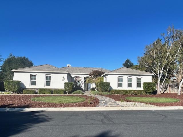 Detail Gallery Image 2 of 2 For 212 via Vaquero Sur, San Juan Bautista,  CA 95045 - 4 Beds | 3/1 Baths