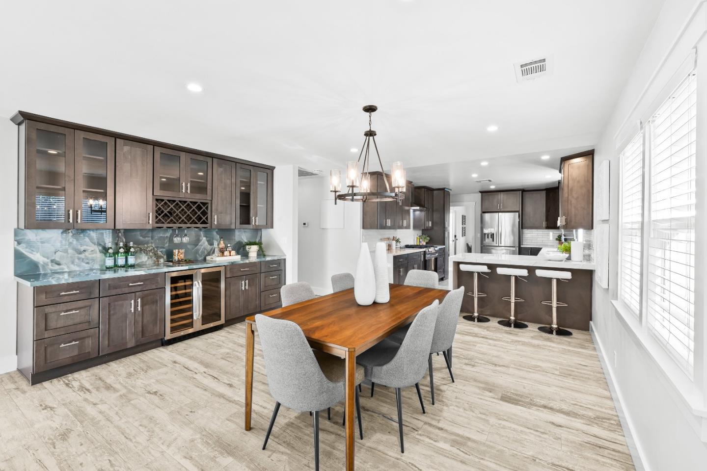 Detail Gallery Image 15 of 86 For 11840 Foothill Ave, Gilroy,  CA 95020 - 3 Beds | 2 Baths