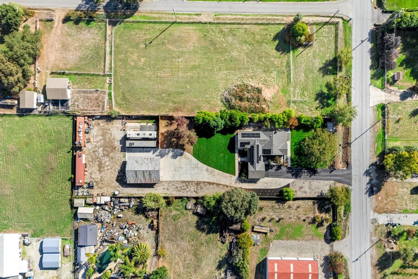 Detail Gallery Image 53 of 86 For 11840 Foothill Ave, Gilroy,  CA 95020 - 3 Beds | 2 Baths