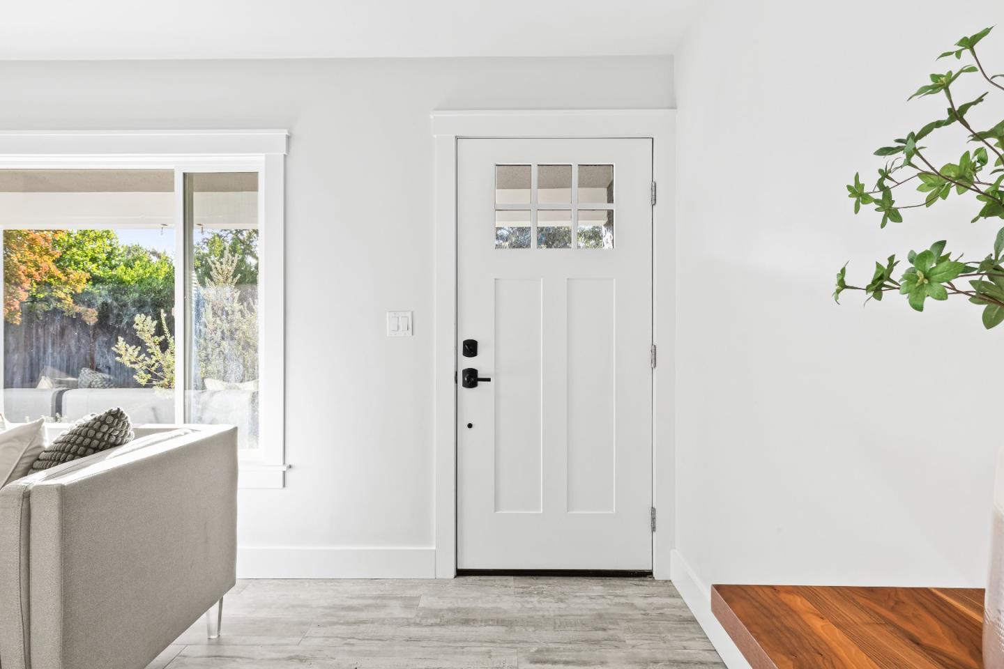 Detail Gallery Image 7 of 86 For 11840 Foothill Ave, Gilroy,  CA 95020 - 3 Beds | 2 Baths