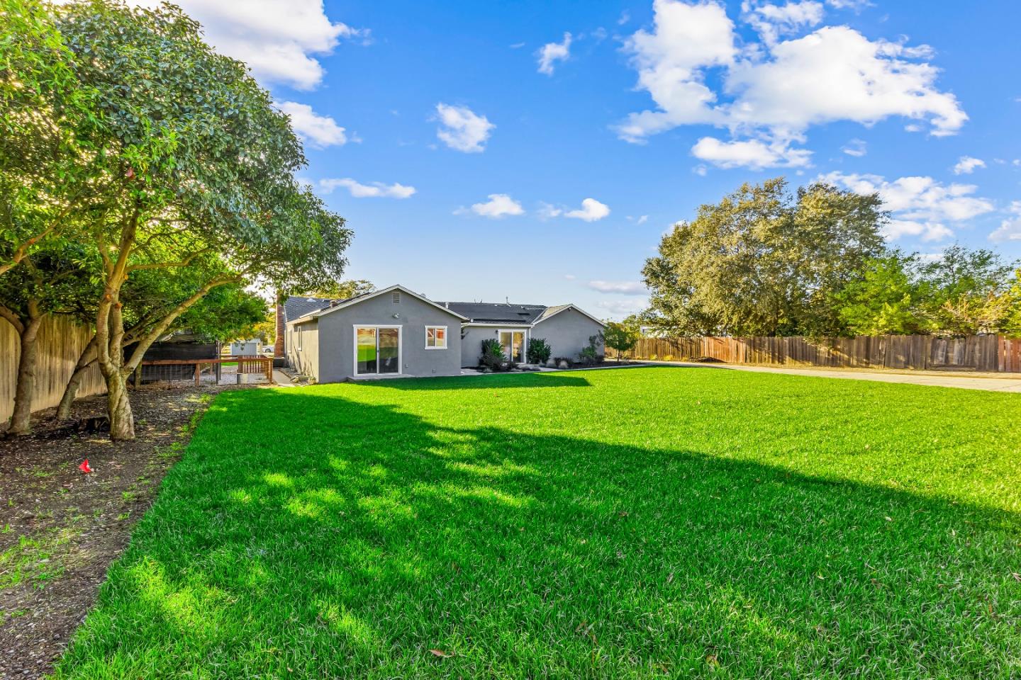 Detail Gallery Image 82 of 86 For 11840 Foothill Ave, Gilroy,  CA 95020 - 3 Beds | 2 Baths