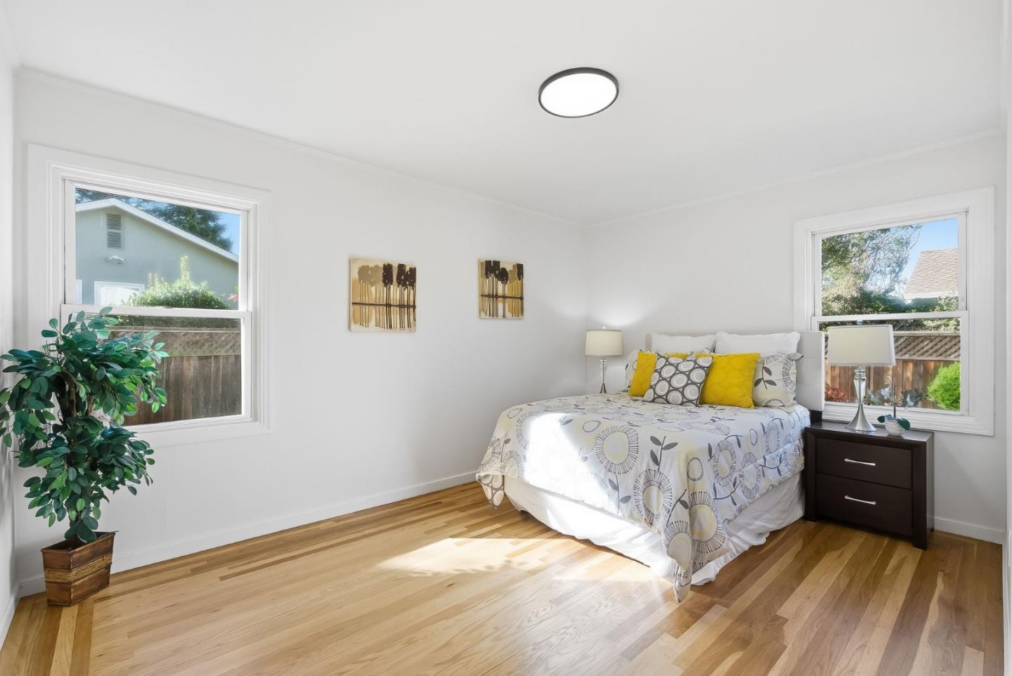 Detail Gallery Image 14 of 27 For 232 Hazelton Ave, Sunnyvale,  CA 94085 - 3 Beds | 1 Baths