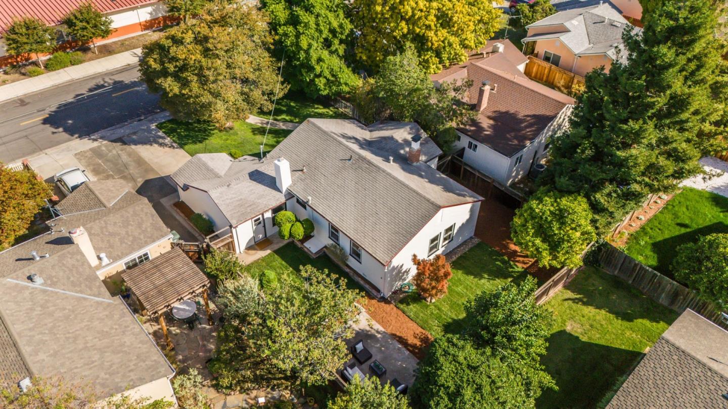 Detail Gallery Image 24 of 27 For 232 Hazelton Ave, Sunnyvale,  CA 94085 - 3 Beds | 1 Baths