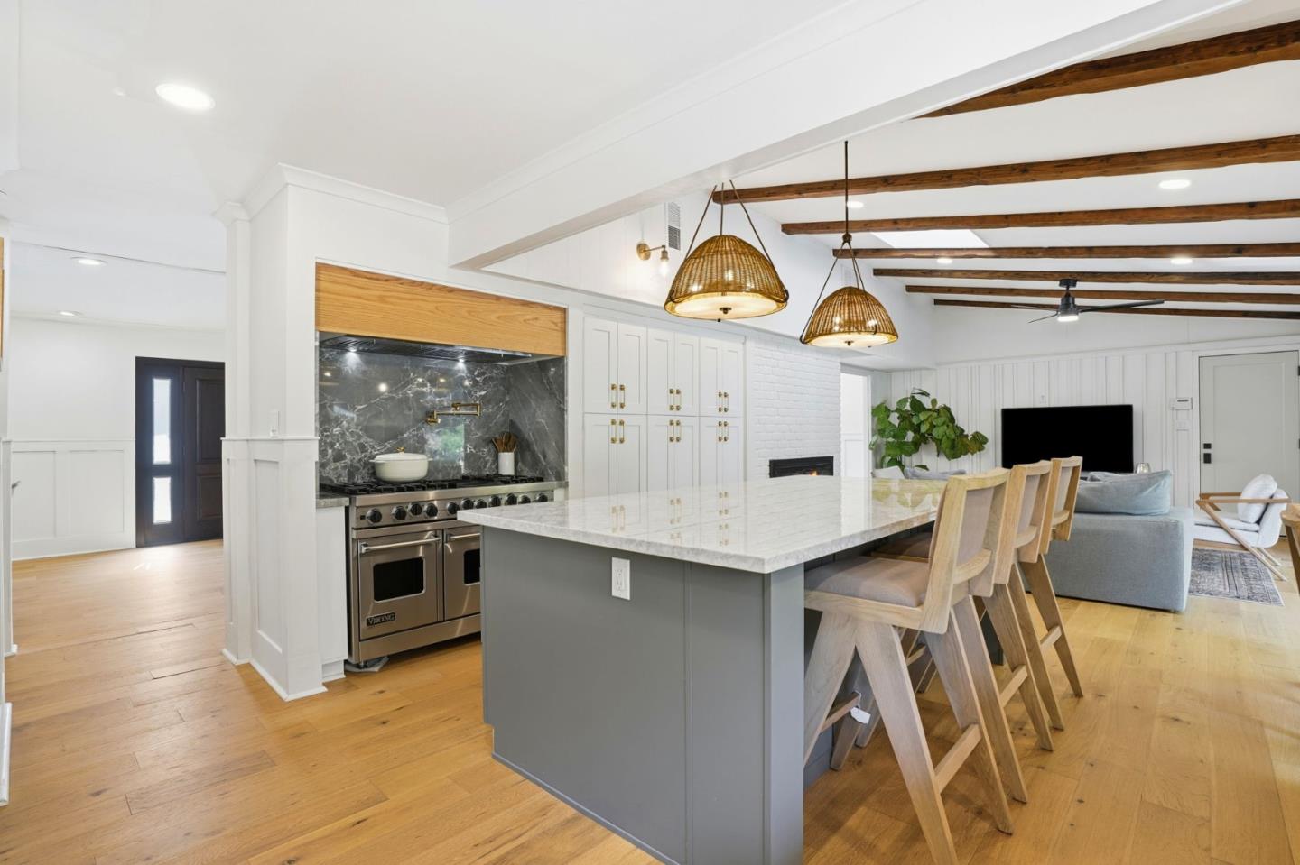 Detail Gallery Image 14 of 42 For 1049 Scots Ln, Walnut Creek,  CA 94596 - 3 Beds | 3/1 Baths