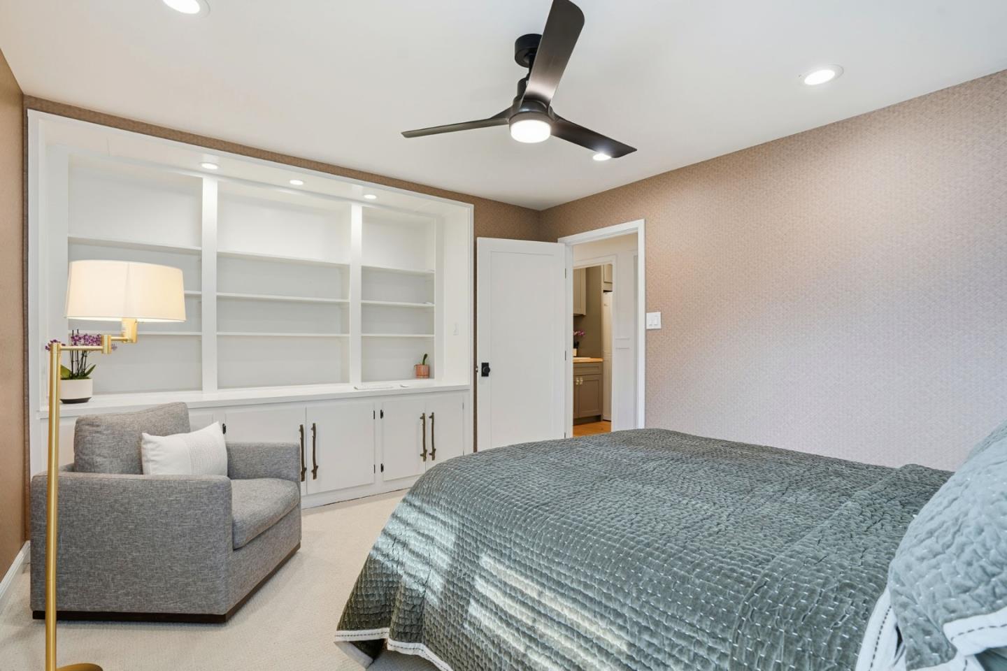 Detail Gallery Image 28 of 42 For 1049 Scots Ln, Walnut Creek,  CA 94596 - 3 Beds | 3/1 Baths