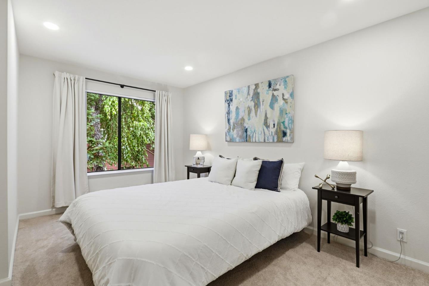 Detail Gallery Image 13 of 35 For 850 Catkin Ct, San Jose,  CA 95128 - 2 Beds | 2 Baths