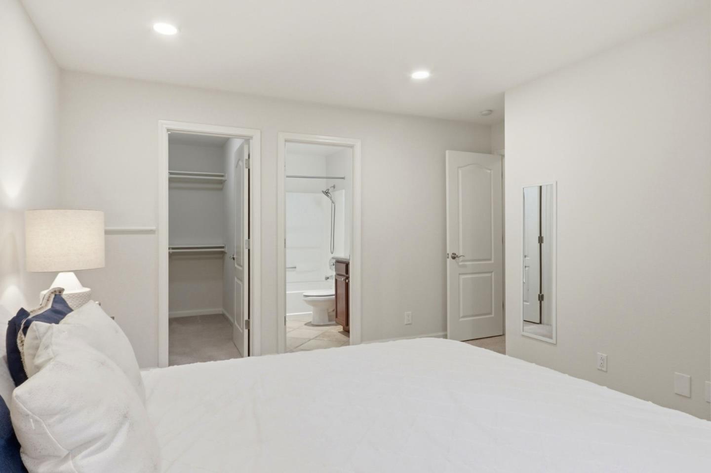 Detail Gallery Image 16 of 35 For 850 Catkin Ct, San Jose,  CA 95128 - 2 Beds | 2 Baths