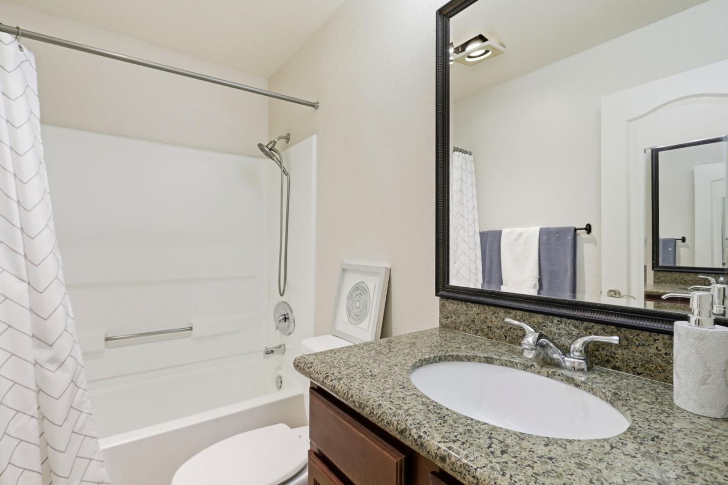 Detail Gallery Image 17 of 35 For 850 Catkin Ct, San Jose,  CA 95128 - 2 Beds | 2 Baths