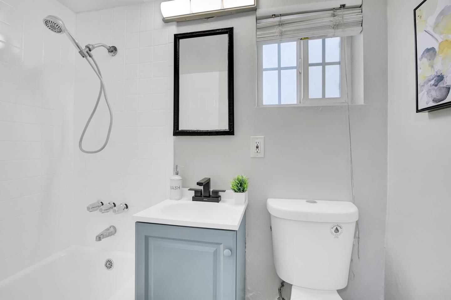 Detail Gallery Image 18 of 40 For 319 S 37th St, Richmond,  CA 94804 - 4 Beds | 2 Baths