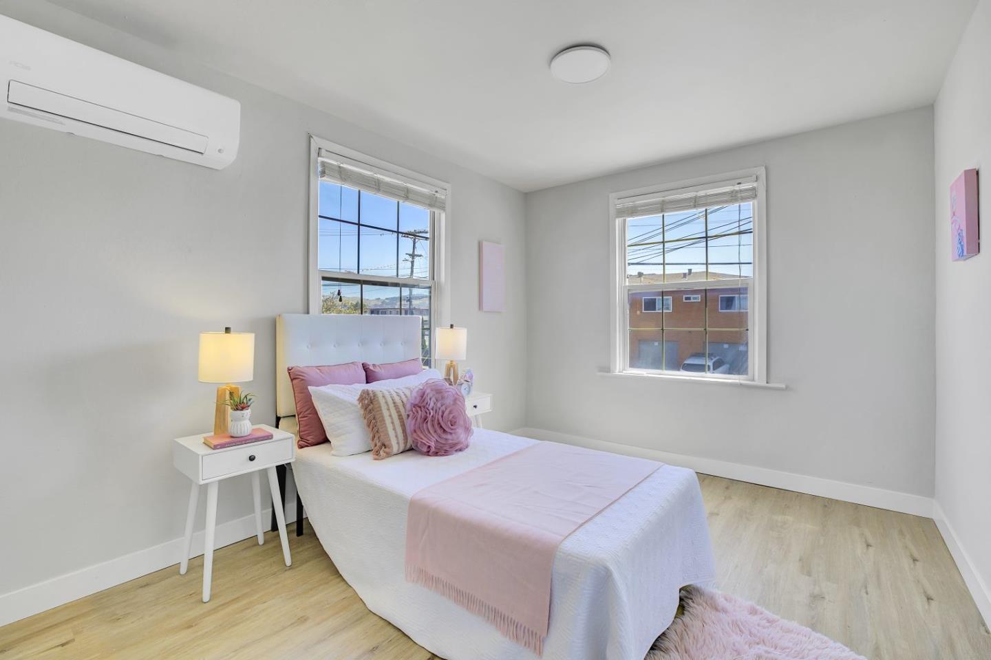 Detail Gallery Image 27 of 40 For 319 S 37th St, Richmond,  CA 94804 - 4 Beds | 2 Baths