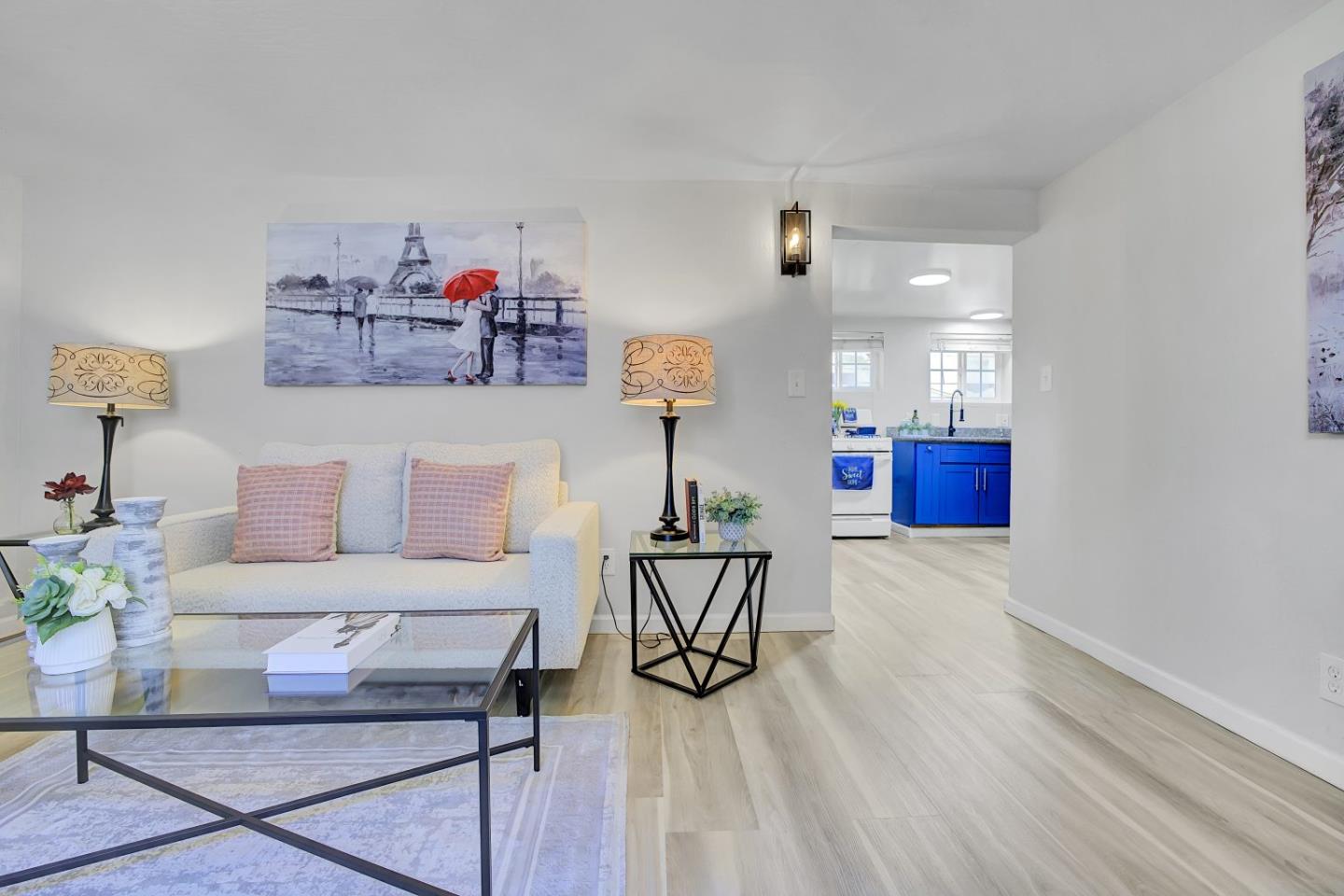 Detail Gallery Image 8 of 40 For 319 S 37th St, Richmond,  CA 94804 - 4 Beds | 2 Baths