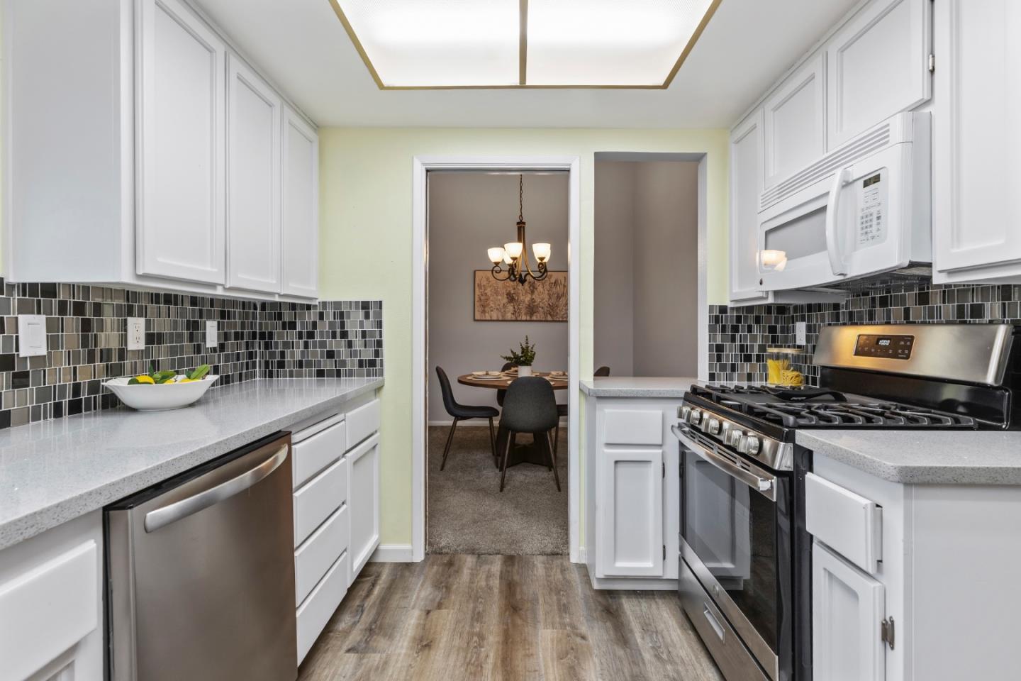 Detail Gallery Image 11 of 30 For 1006 Sylvan Meadows Dr, Modesto,  CA 95356 - 2 Beds | 2 Baths