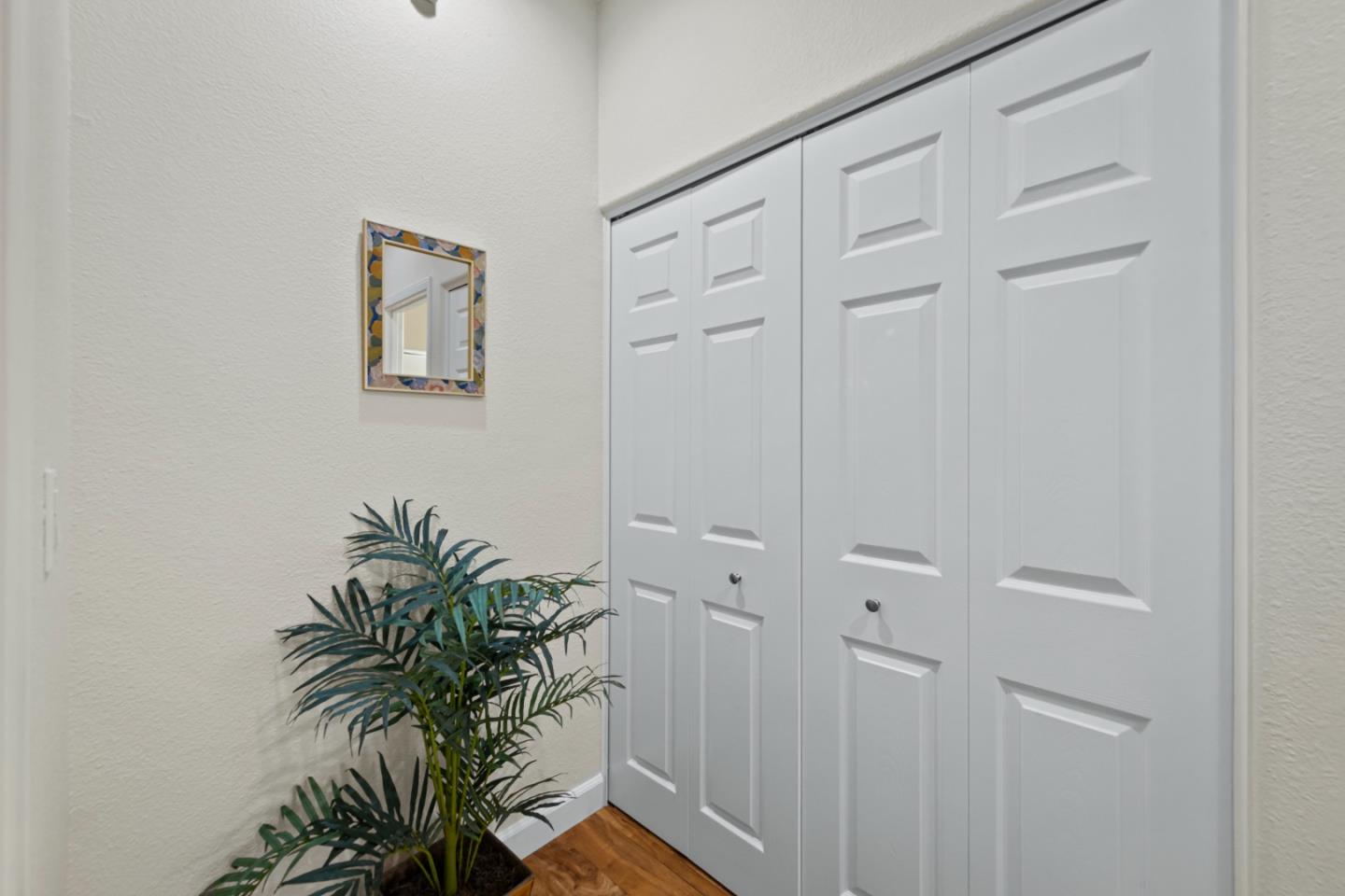 Detail Gallery Image 19 of 26 For 1355 Cypress Ct, Gilroy,  CA 95020 - 2 Beds | 2 Baths