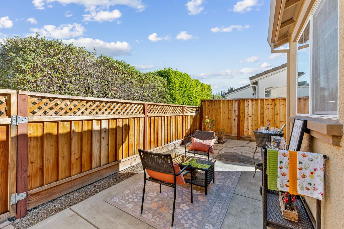 Detail Gallery Image 24 of 26 For 1355 Cypress Ct, Gilroy,  CA 95020 - 2 Beds | 2 Baths