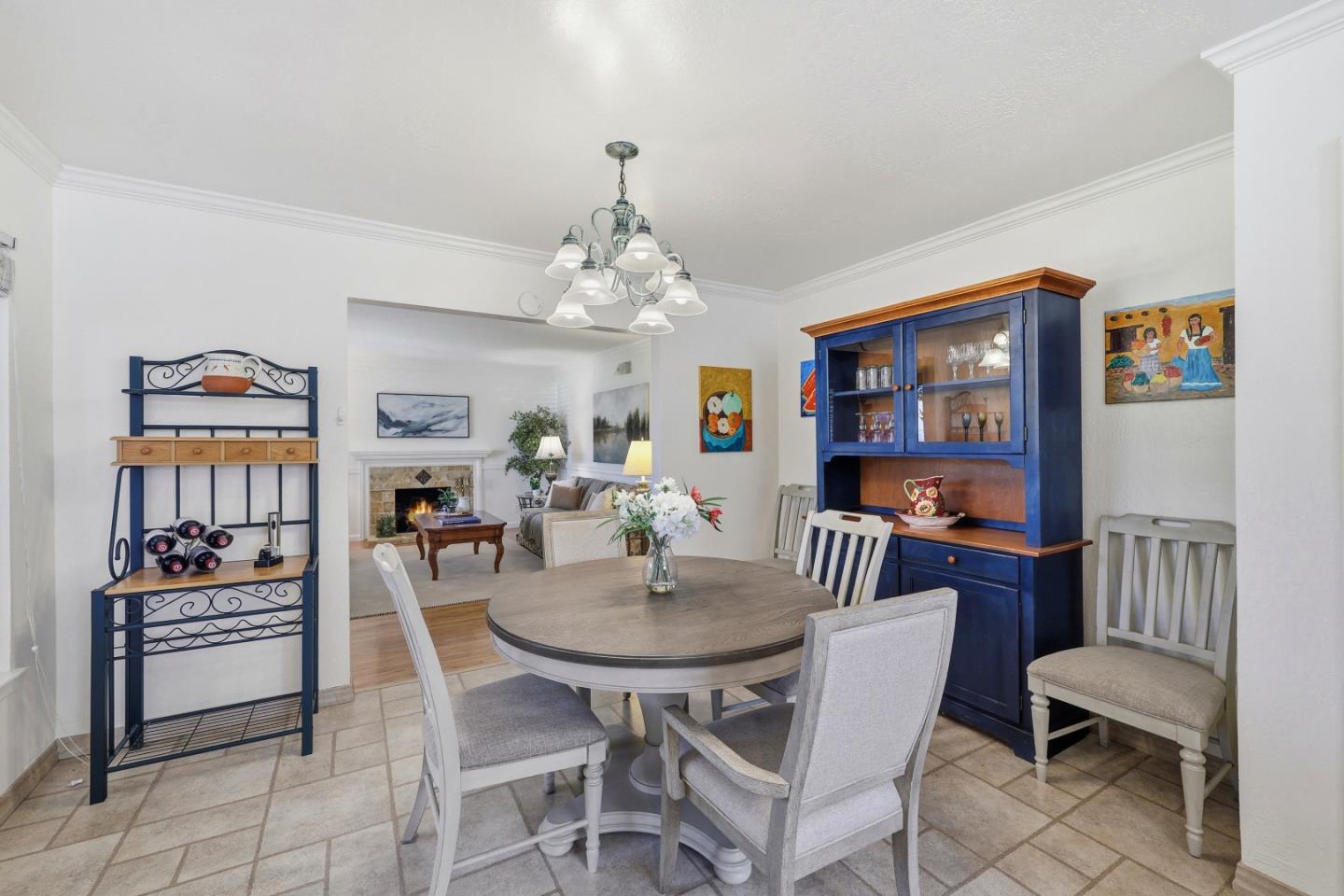 Detail Gallery Image 16 of 40 For 532 Theresa Dr, South San Francisco,  CA 94080 - 3 Beds | 2 Baths