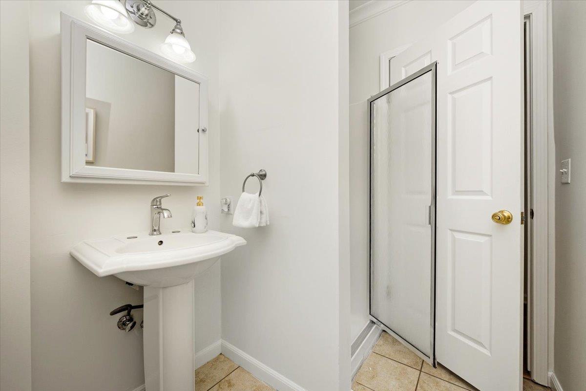 Detail Gallery Image 15 of 28 For 1864 Park Ave, San Jose,  CA 95126 - 3 Beds | 2 Baths