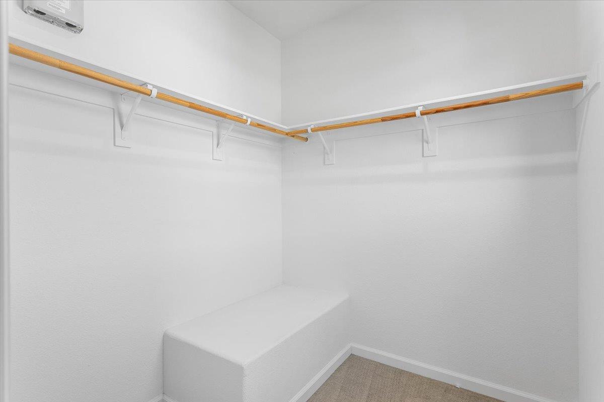 Detail Gallery Image 17 of 34 For 25218 Parklane Dr, Hayward,  CA 94544 - 4 Beds | 3/1 Baths