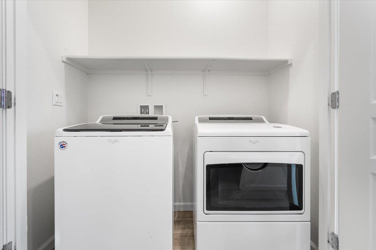 Detail Gallery Image 26 of 34 For 25218 Parklane Dr, Hayward,  CA 94544 - 4 Beds | 3/1 Baths