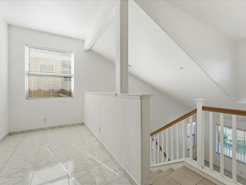 Detail Gallery Image 15 of 31 For 729 Vista Montana Dr, Watsonville,  CA 95076 - 4 Beds | 3 Baths