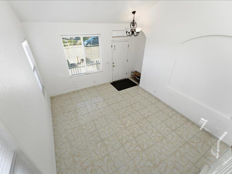 Detail Gallery Image 16 of 31 For 729 Vista Montana Dr, Watsonville,  CA 95076 - 4 Beds | 3 Baths