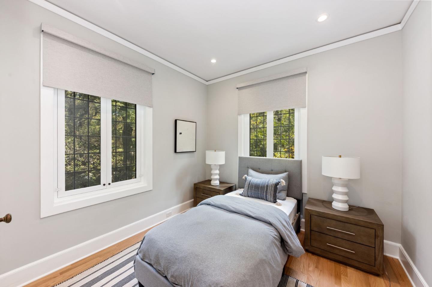 Detail Gallery Image 28 of 59 For 85 Fagan Dr, Hillsborough,  CA 94010 - 9 Beds | 8/1 Baths