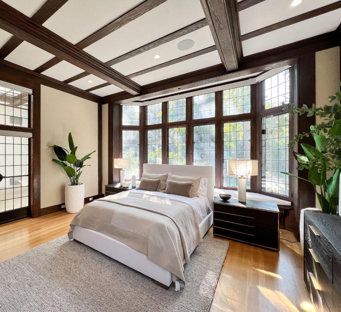 Detail Gallery Image 33 of 59 For 85 Fagan Dr, Hillsborough,  CA 94010 - 9 Beds | 8/1 Baths