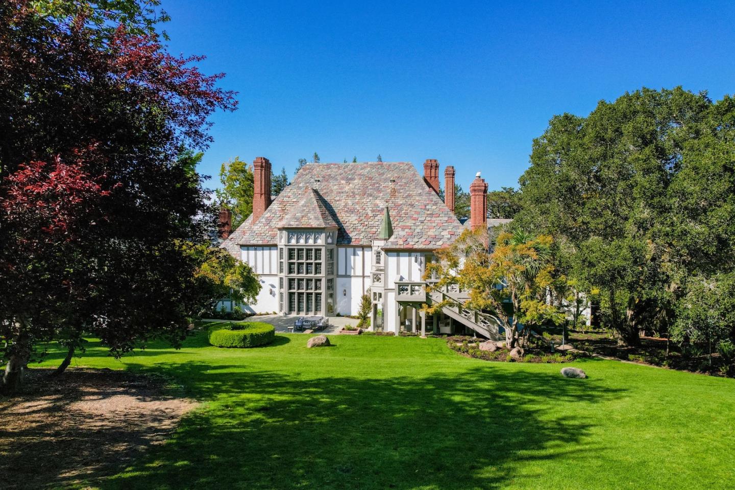 Detail Gallery Image 51 of 59 For 85 Fagan Dr, Hillsborough,  CA 94010 - 9 Beds | 8/1 Baths