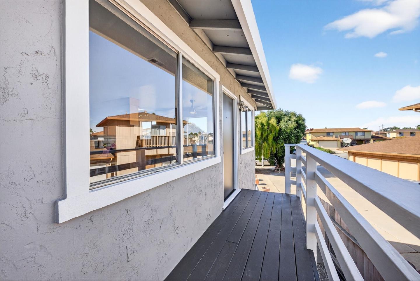 Detail Gallery Image 2 of 67 For 18848 Eisenhower St, Salinas,  CA 93906 - – Beds | – Baths