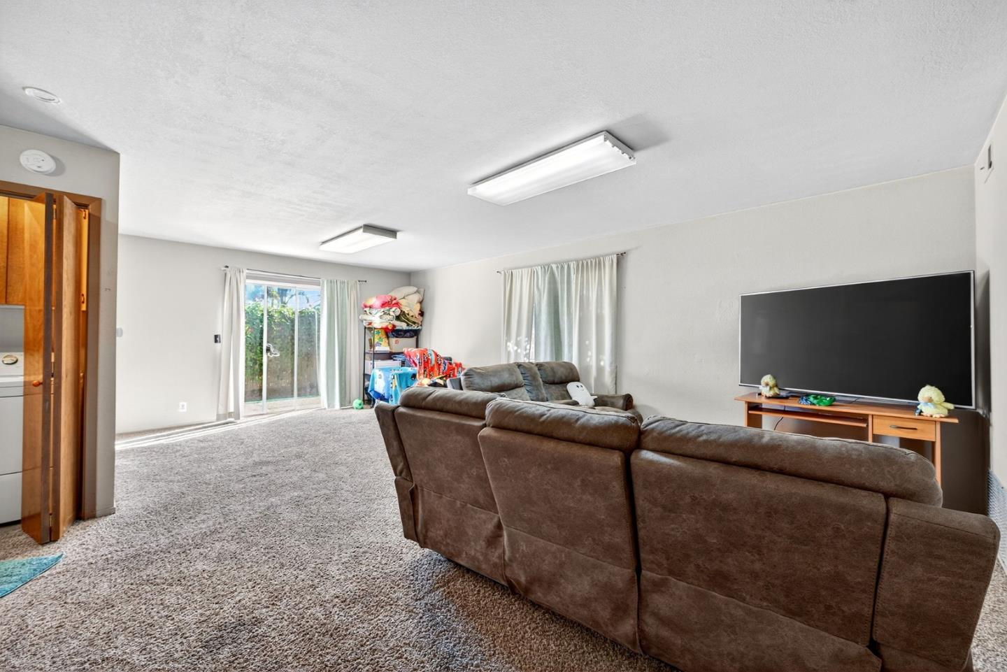 Detail Gallery Image 48 of 67 For 18848 Eisenhower St, Salinas,  CA 93906 - – Beds | – Baths