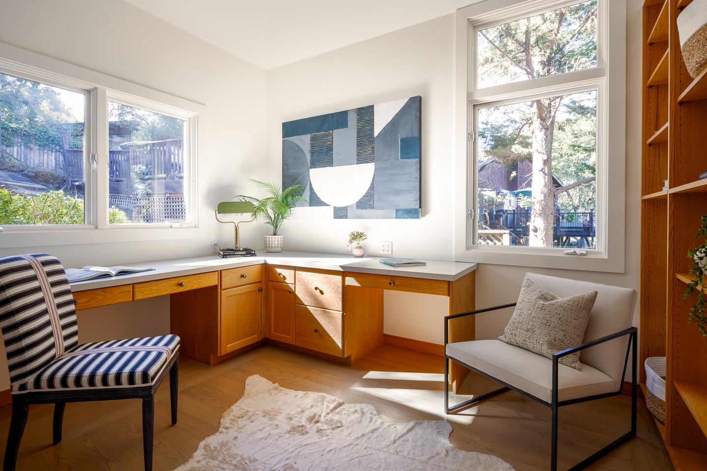 Detail Gallery Image 7 of 17 For 530 Live Oak Ln, Redwood City,  CA 94062 - 3 Beds | 2/1 Baths