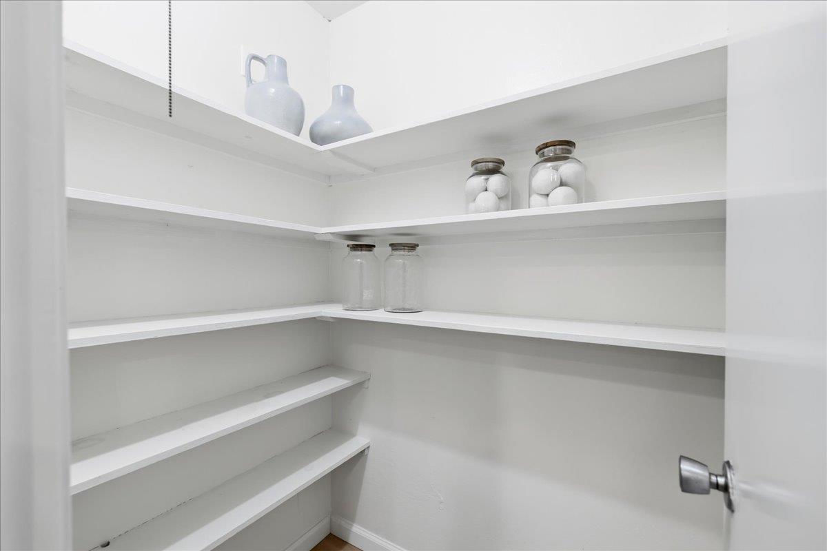 Detail Gallery Image 17 of 37 For 490 Auburn Way #4,  San Jose,  CA 95129 - 2 Beds | 1 Baths