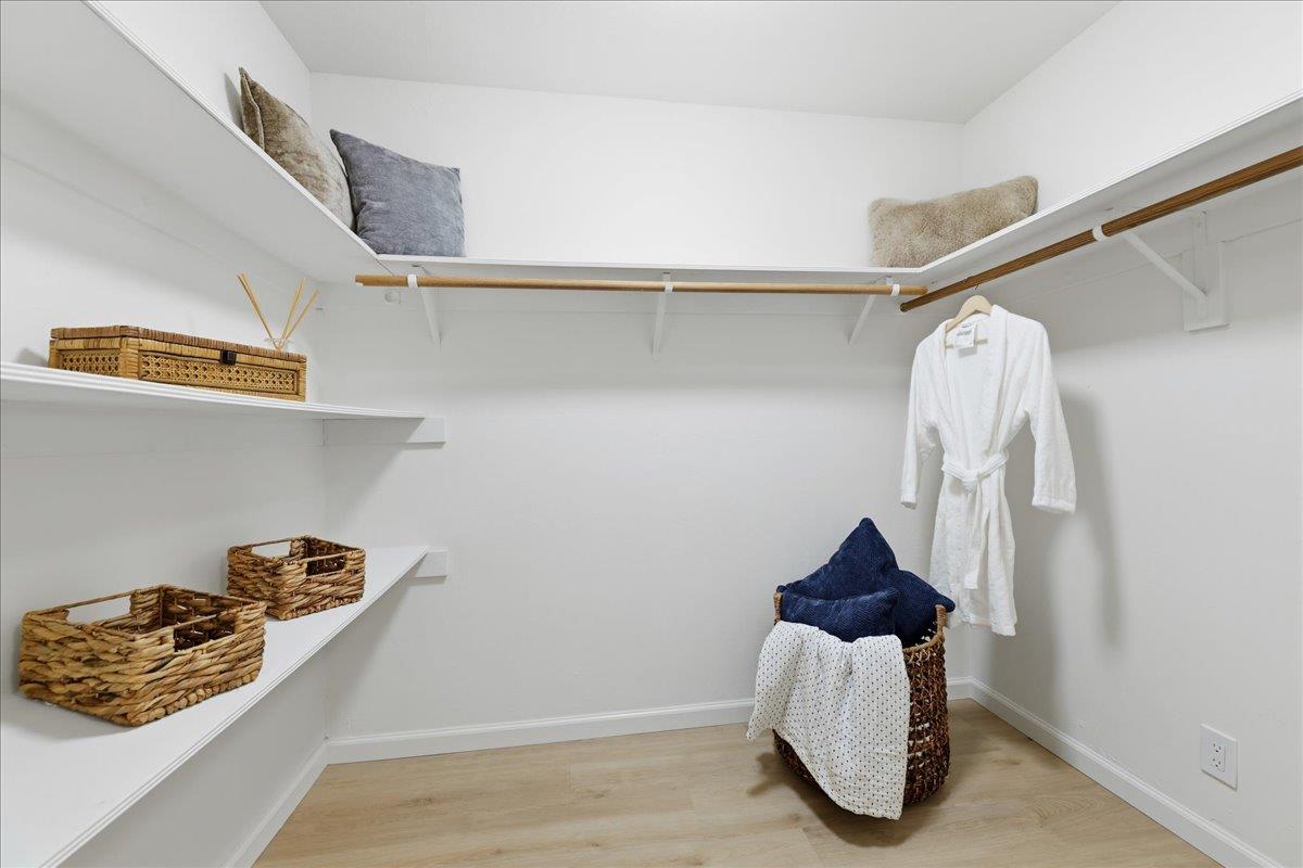 Detail Gallery Image 28 of 37 For 490 Auburn Way #4,  San Jose,  CA 95129 - 2 Beds | 1 Baths