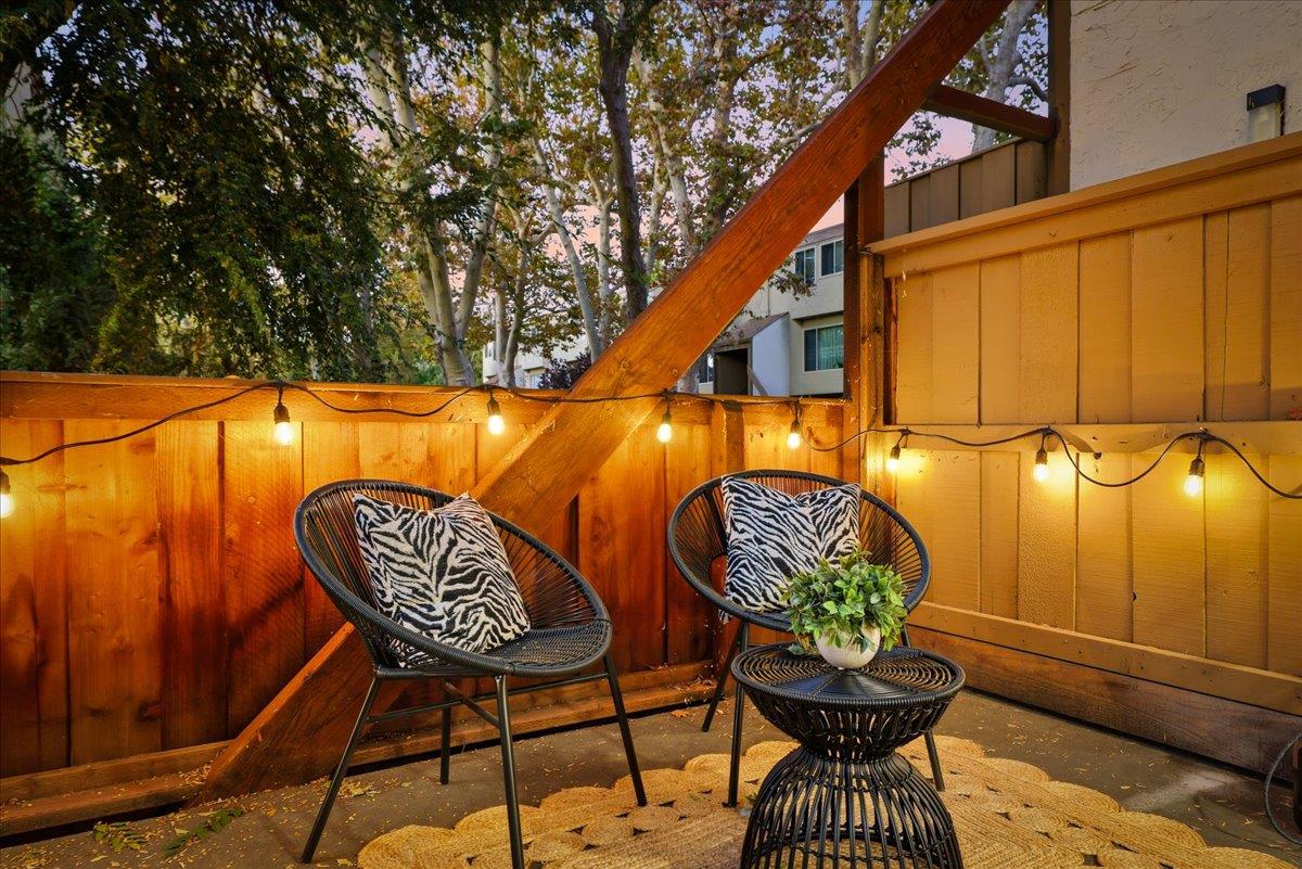 Detail Gallery Image 31 of 37 For 490 Auburn Way #4,  San Jose,  CA 95129 - 2 Beds | 1 Baths