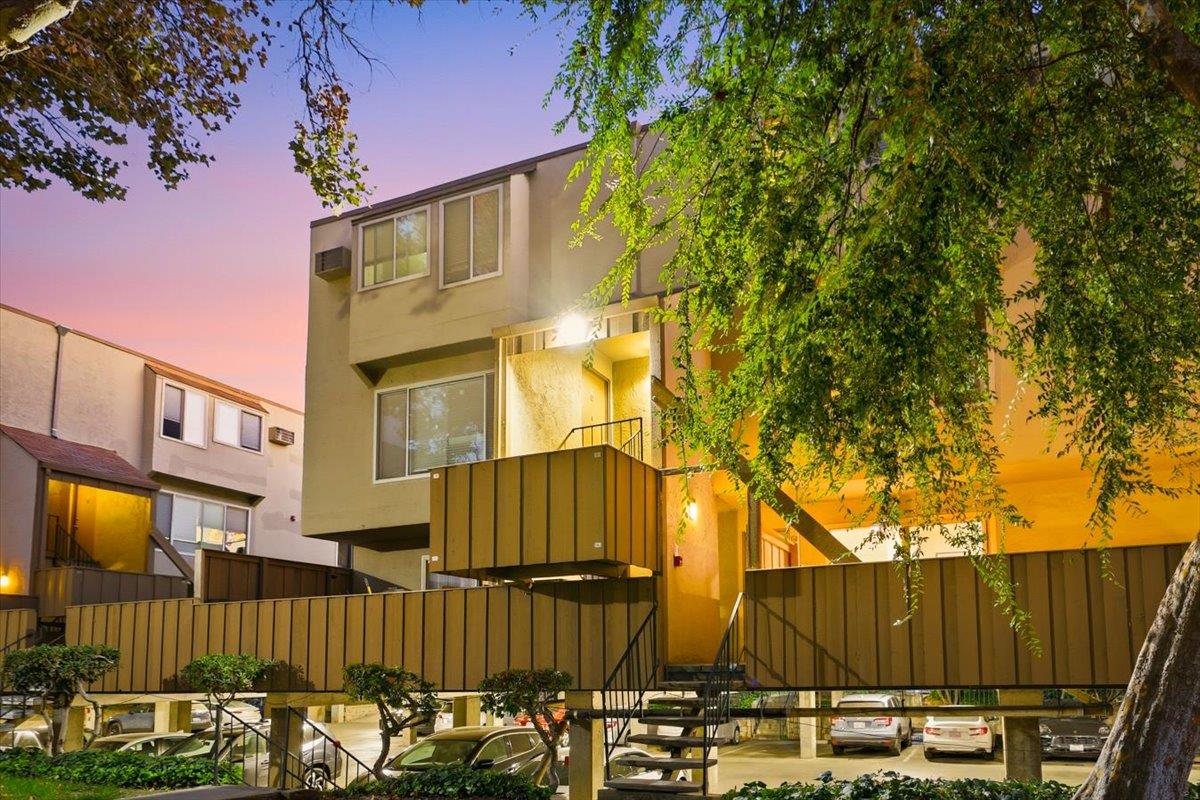 Detail Gallery Image 32 of 37 For 490 Auburn Way #4,  San Jose,  CA 95129 - 2 Beds | 1 Baths