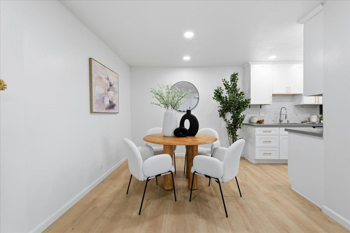 Detail Gallery Image 9 of 37 For 490 Auburn Way #4,  San Jose,  CA 95129 - 2 Beds | 1 Baths