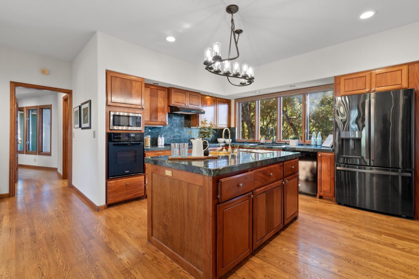 Detail Gallery Image 16 of 59 For 625 Quail Run, Aptos,  CA 95003 - 3 Beds | 3/1 Baths