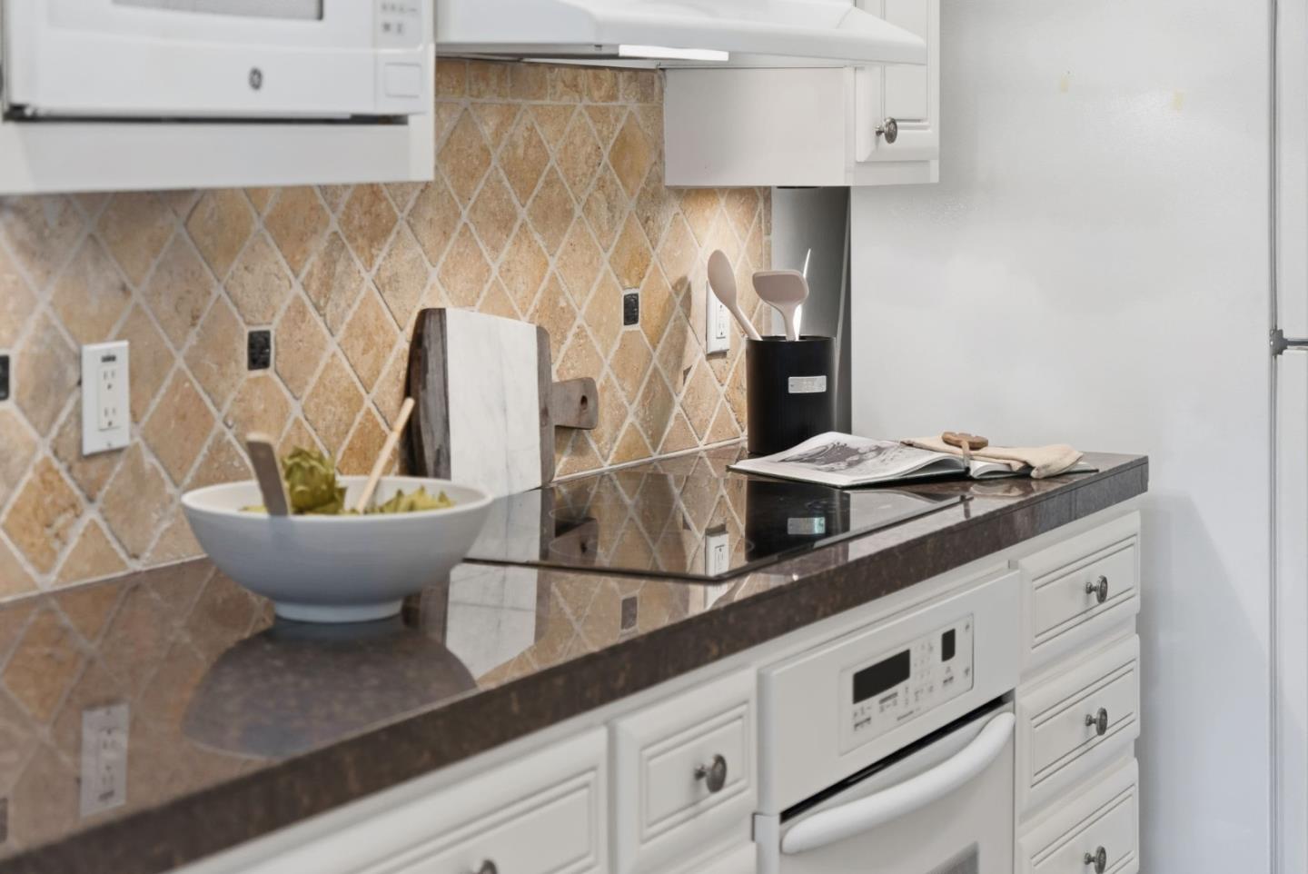 Detail Gallery Image 13 of 66 For 1603 Husted Ave, San Jose,  CA 95125 - 3 Beds | 2 Baths