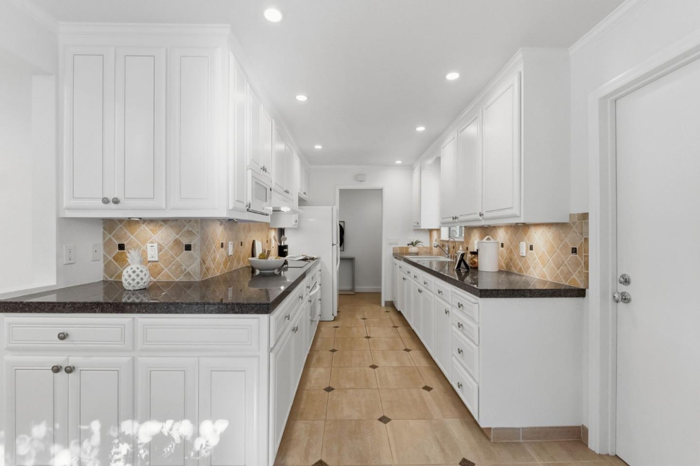 Detail Gallery Image 8 of 66 For 1603 Husted Ave, San Jose,  CA 95125 - 3 Beds | 2 Baths