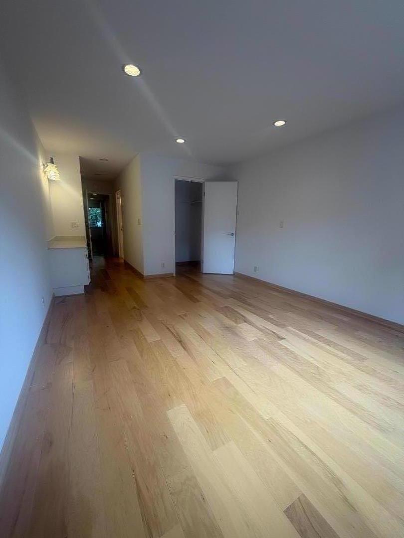 Detail Gallery Image 10 of 26 For 5302 Cribari Hts, San Jose,  CA 95135 - 2 Beds | 2 Baths