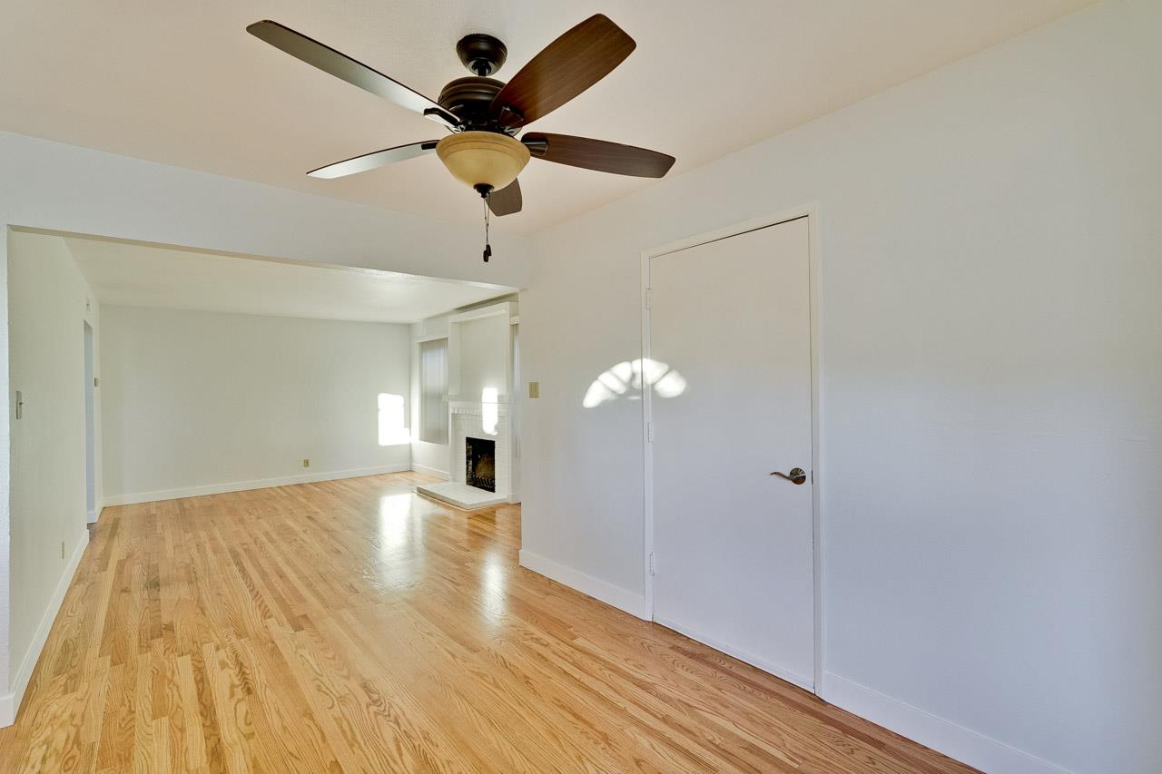 Detail Gallery Image 11 of 57 For 41342 Joyce Ave, Fremont,  CA 94539 - 4 Beds | 2 Baths