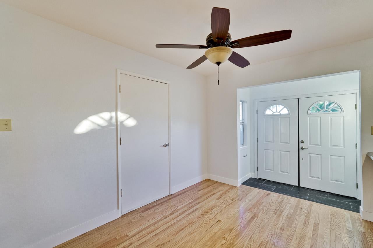 Detail Gallery Image 12 of 57 For 41342 Joyce Ave, Fremont,  CA 94539 - 4 Beds | 2 Baths