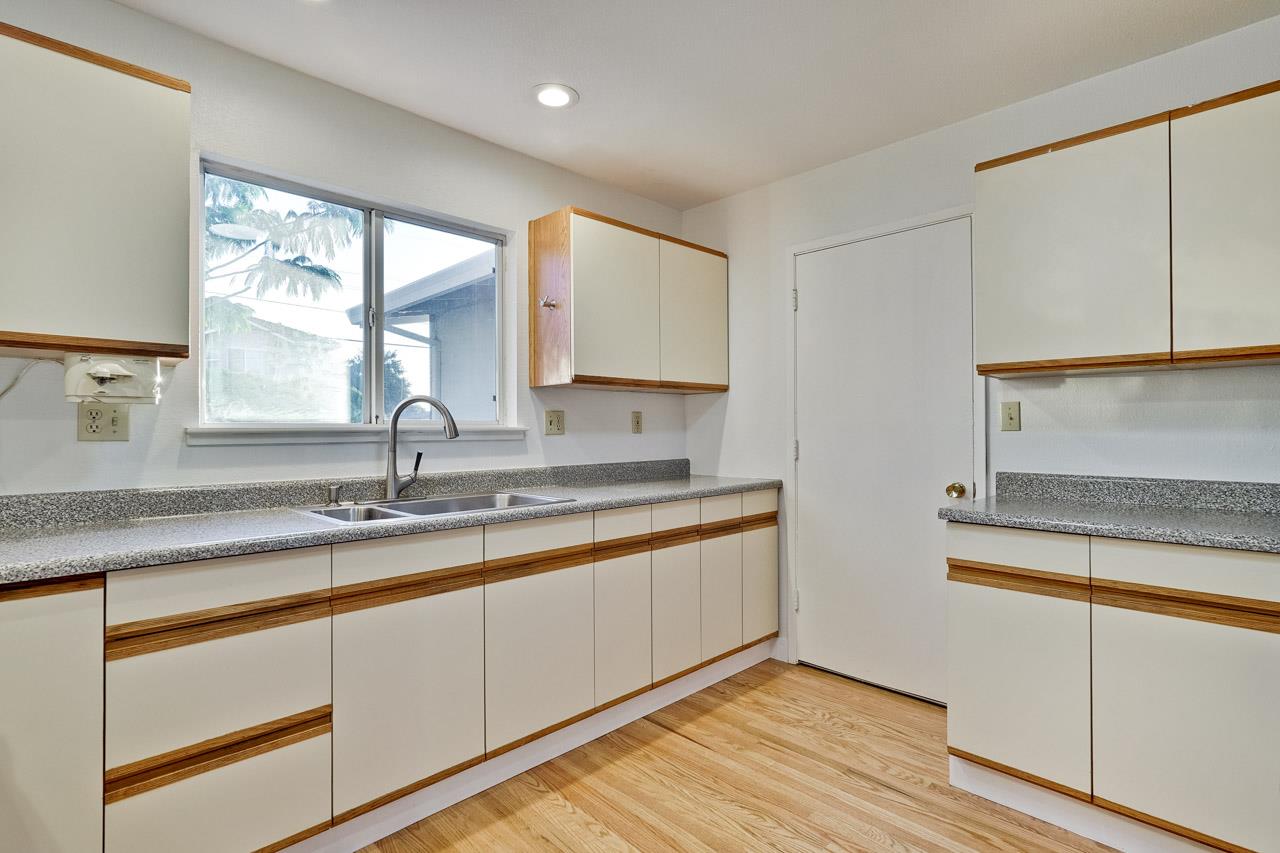 Detail Gallery Image 17 of 57 For 41342 Joyce Ave, Fremont,  CA 94539 - 4 Beds | 2 Baths