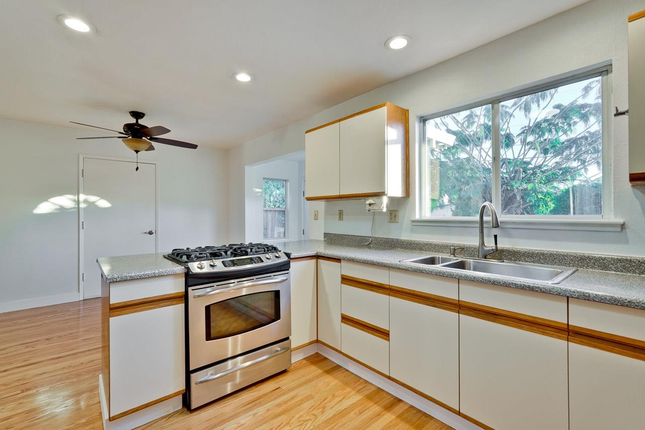 Detail Gallery Image 20 of 57 For 41342 Joyce Ave, Fremont,  CA 94539 - 4 Beds | 2 Baths