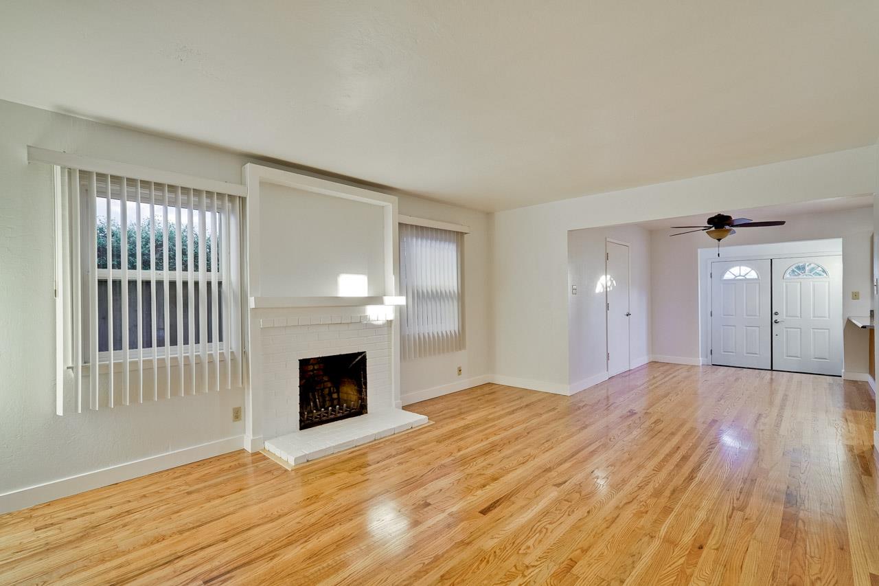 Detail Gallery Image 7 of 57 For 41342 Joyce Ave, Fremont,  CA 94539 - 4 Beds | 2 Baths