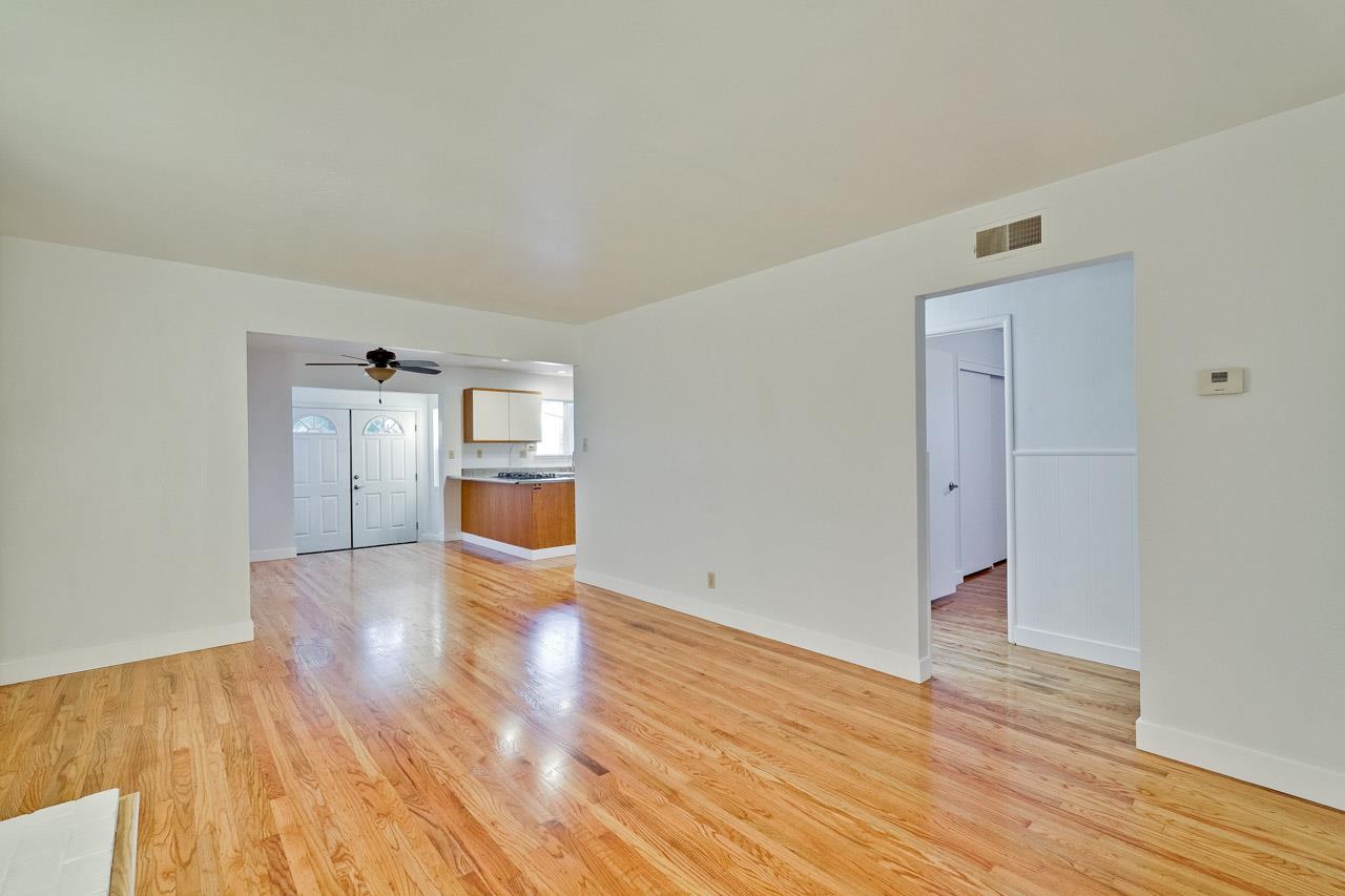 Detail Gallery Image 8 of 57 For 41342 Joyce Ave, Fremont,  CA 94539 - 4 Beds | 2 Baths