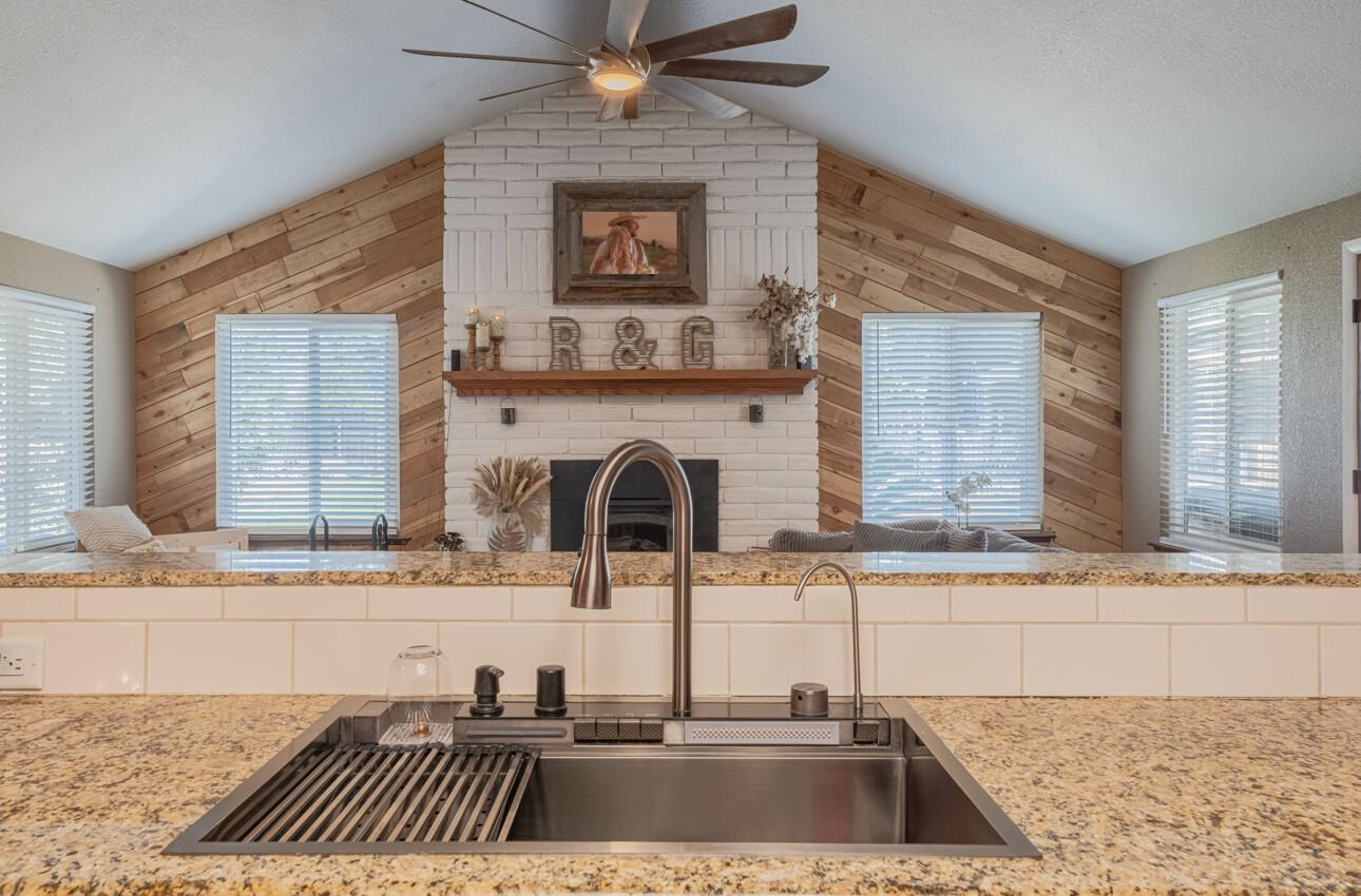 Detail Gallery Image 16 of 49 For 26891 Fonda Ave, Madera,  CA 93638 - 3 Beds | 2 Baths