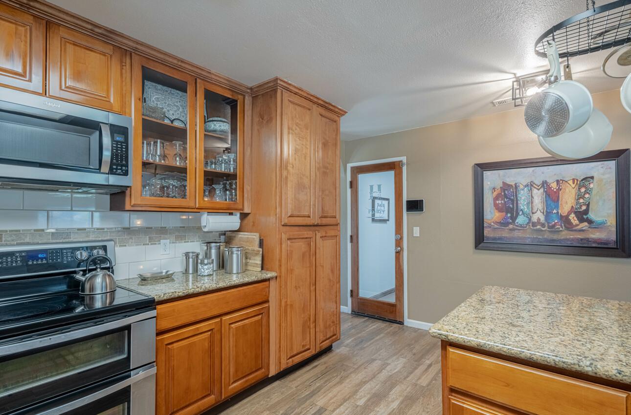 Detail Gallery Image 18 of 49 For 26891 Fonda Ave, Madera,  CA 93638 - 3 Beds | 2 Baths