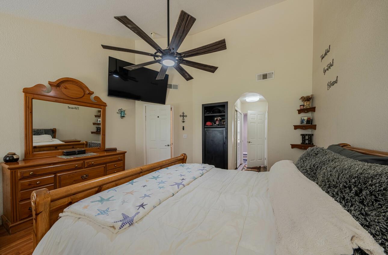 Detail Gallery Image 32 of 49 For 26891 Fonda Ave, Madera,  CA 93638 - 3 Beds | 2 Baths